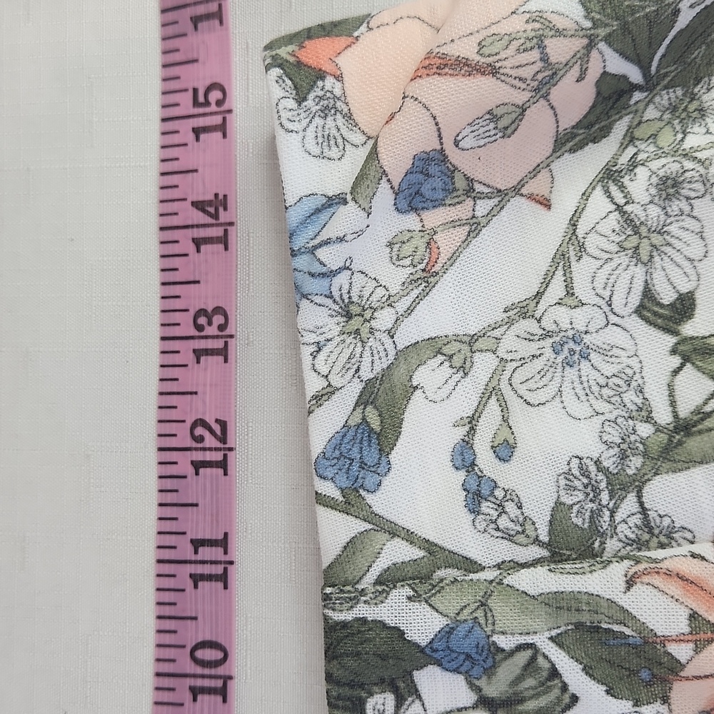 EST. 1946 Floral Skort. Size M - Picture 7 of 9